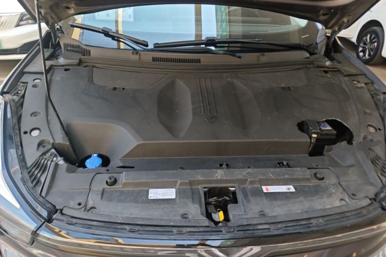 Used NETA U 2022 NETA U-Ⅱ 500 Lithium-Ion Engine Bay