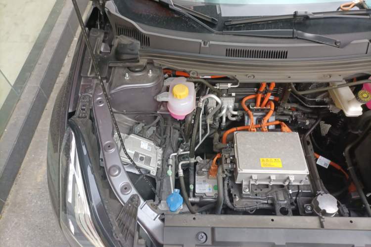 Used NETA U 2022 NETA U-Ⅱ 400 Lite Ternary Lithium Engine Bay Right