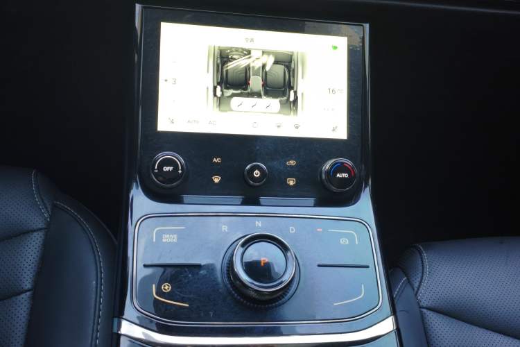Used NETA U 2022 Chiiq 500 Ternary Lithium Gear Lever