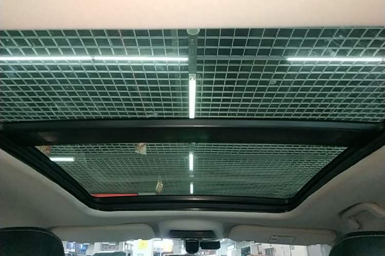Used NETA U 2022 Zhi400 Pro Ternary Lithium Headliner