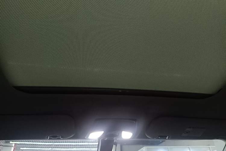 Used NETA U 2022 Zhi400 Pro Ternary Lithium Headliner