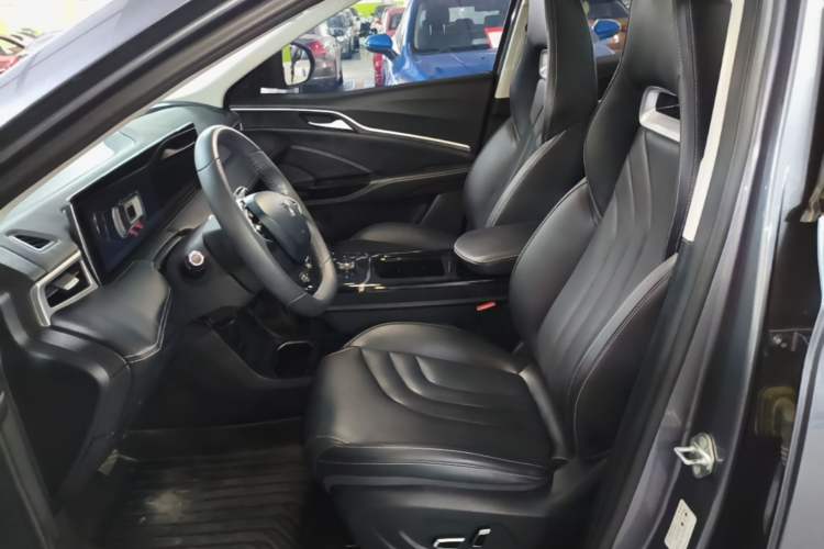 Used NETA U 2022 NETA U-Ⅱ 500 Lithium-Ion Left Front Seat