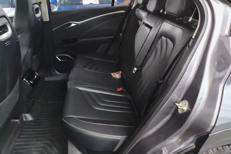 Used NETA U 2022 NETA U-Ⅱ 500 Lithium-Ion Left Rear Seat