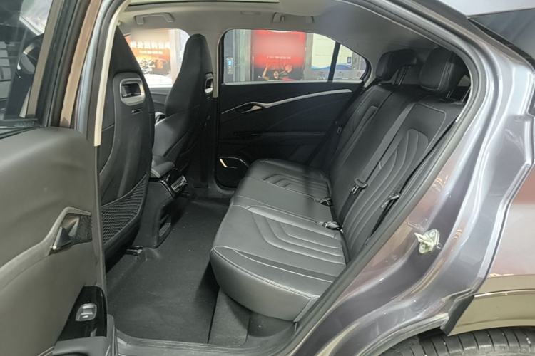 Used NETA U 2022 Zhi 400 Lithium-Nickel-Manganese-Cobalt Energy System Left Rear Seat