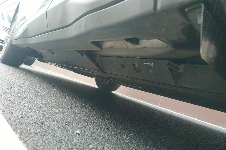Used NETA U 2022 NETA U-Ⅱ 500 Industry Edition Left Side Sill