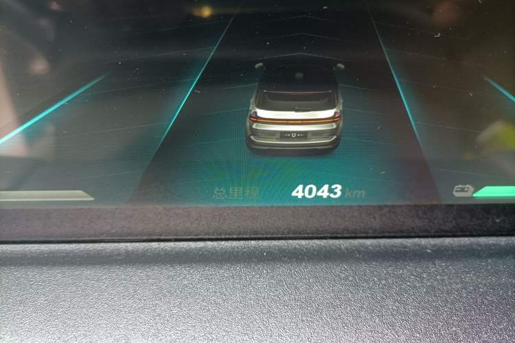 Used NETA U 2022 NETA U-Ⅱ 400 Lite Ternary Lithium Odometer Close Up