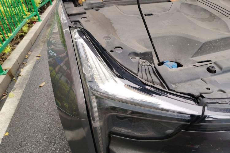 Used NETA U 2022 NETA U-Ⅱ 500 Lithium-Ion Right Front Headlight