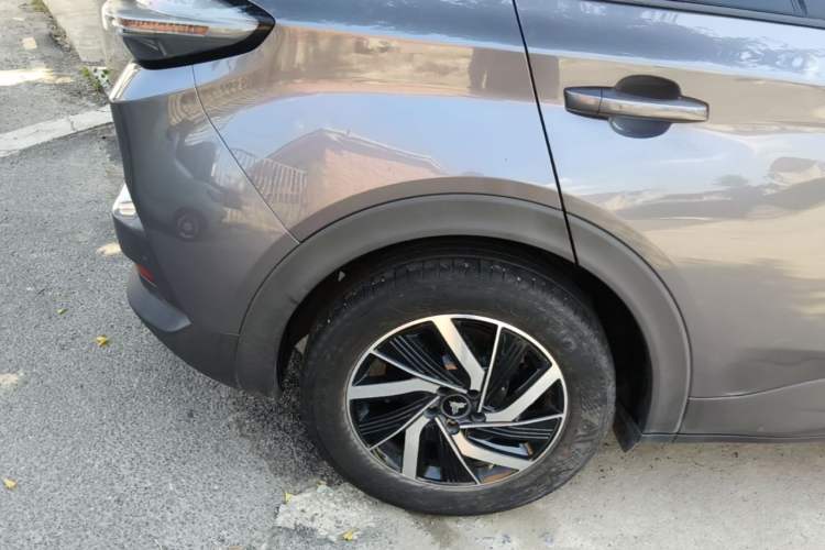 Used NETA U 2022 Pro 400 Comfort Edition Right Rear Wheel Hub
