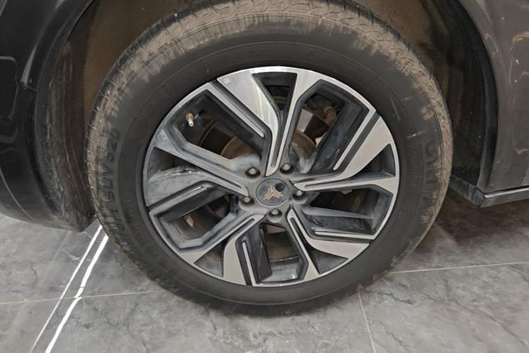 Used NETA U 2022 Zhi400 Pro Lithium Iron Phosphate Right Rear Wheel Hub