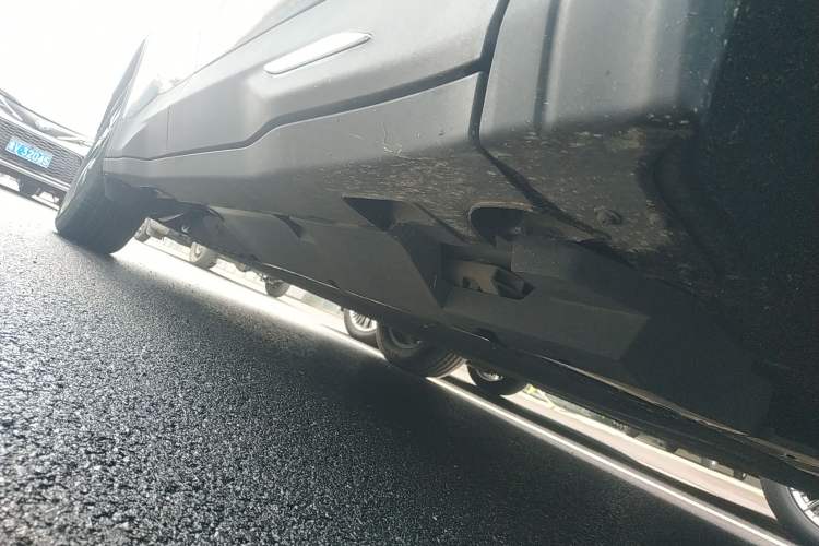 Used NETA U 2022 NETA U-Ⅱ 500 Industry Edition Right Side Sill