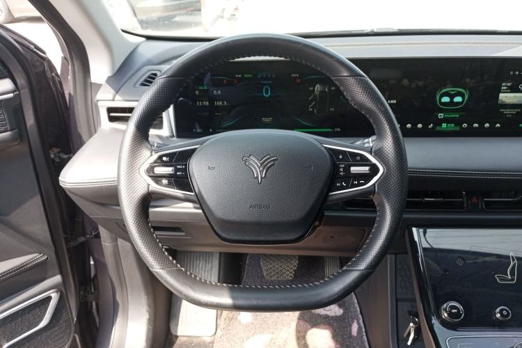 Used NETA U 2022 Zhi400 Pro Ternary Lithium Steering Wheel