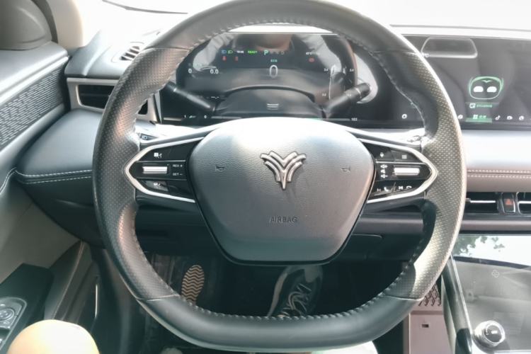 Used NETA U 2022 Pro 400 Comfort Edition Steering Wheel