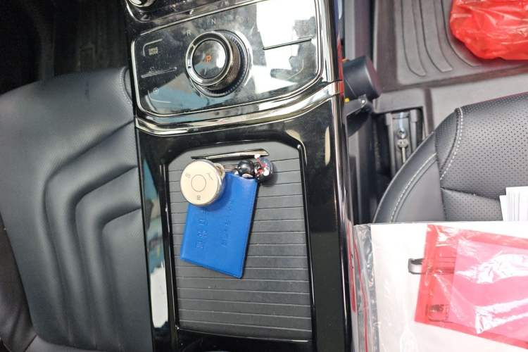 Used NETA U 2022 NETA U-Ⅱ 400 Lite Ternary Lithium Vehicle Key