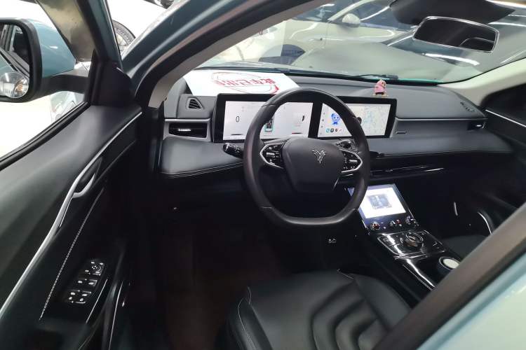 Used NETA U 2022 NETA U-Ⅱ 500 Lithium-Ion Driver Seat