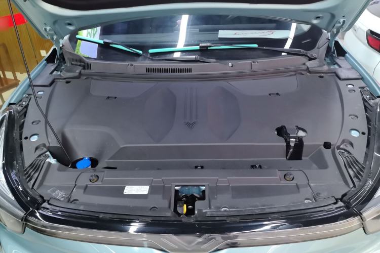 Used NETA U 2022 NETA U-Ⅱ 500 Lithium-Ion Engine Bay