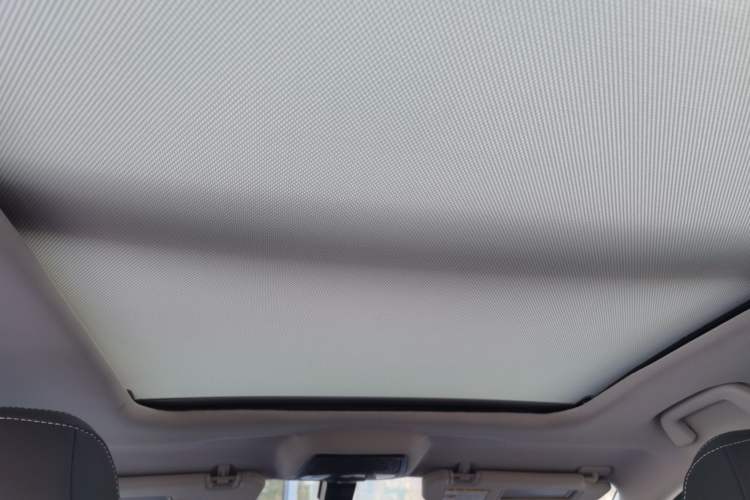 Used NETA U 2022 Zhi400 Pro Lithium Iron Phosphate Headliner