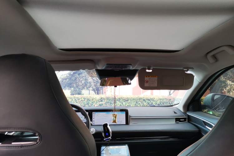 Used NETA U 2022 Chiiq 500 Lithium Iron Phosphate Headliner