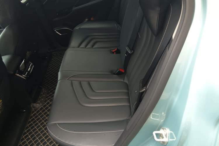 Used NETA U  Left Rear Seat