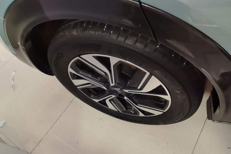 Used NETA U 2022 NETA U-Ⅱ 500 Lithium-Ion Right Rear Wheel Hub