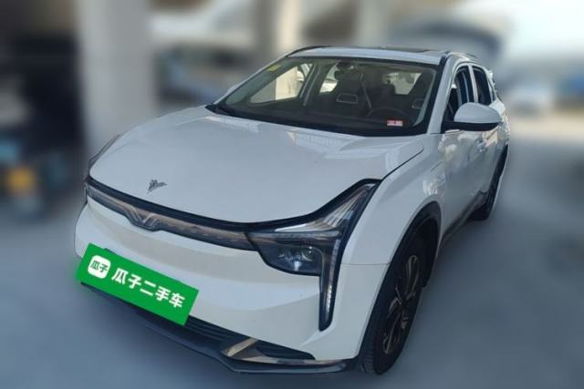 Used NETA U Nezha U, lithium-manganese oxide battery, standard range of 400 km, panoramic sunroof.