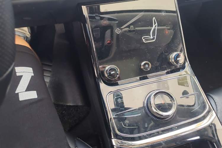 Used NETA U  Gear Lever