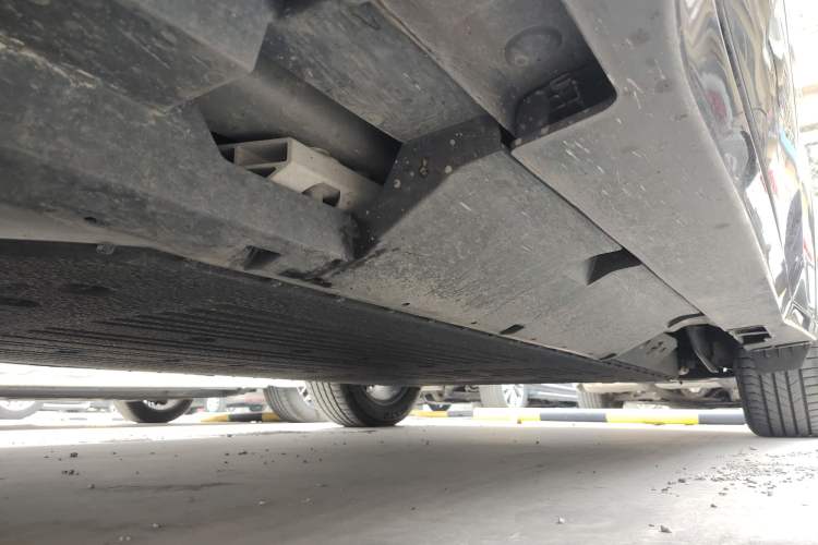 Used NETA U 2022 Changan CS55 Pro Tri-Cell Lithium Chassis Front Left