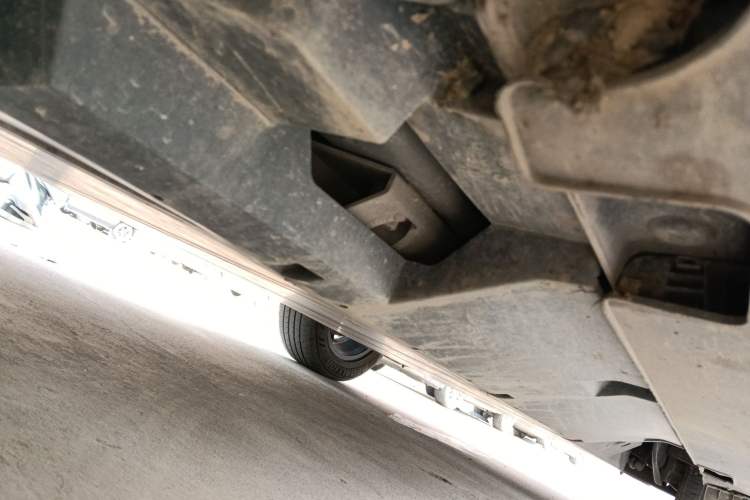 Used NETA U 2022 Pro 400 Comfort Edition Chassis Front Left