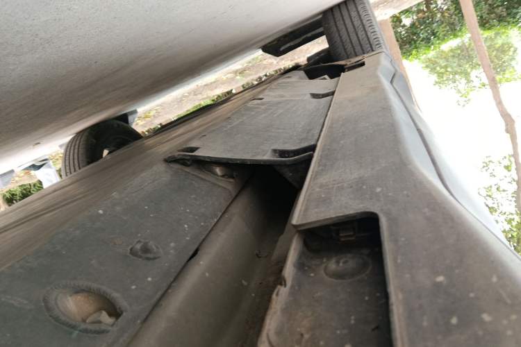 Used NETA U 2022 Pro 400 Comfort Edition Chassis Rear Left