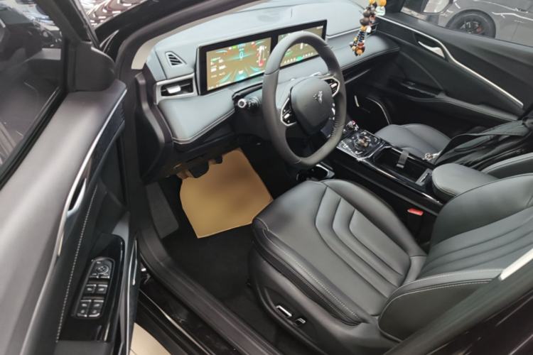 Used NETA U 2022 NETA U-Ⅱ 400 Lite Ternary Lithium Driver Seat