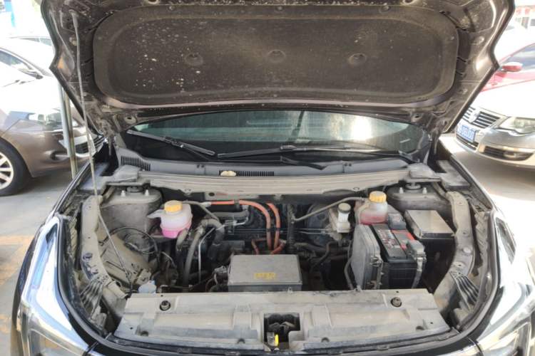 Used NETA U 2022 Zhi400 Pro Ternary Lithium Engine Bay