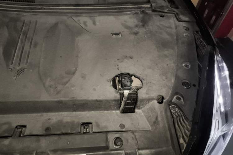 Used NETA U 2022 NETA U-Ⅱ 500 Lithium-Ion Engine Bay Left