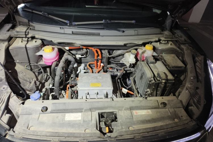 Used NETA U 2022 Zhi400 Pro Ternary Lithium Engine Bay