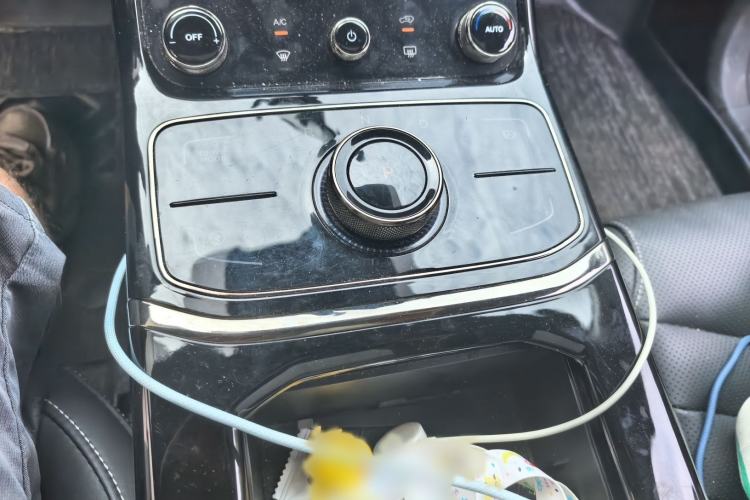 Used NETA U 2022 Changan CS55 Pro Tri-Cell Lithium Gear Lever