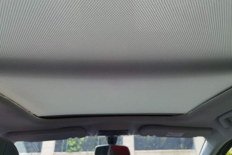 Used NETA U 2022 Zhi400 Pro Ternary Lithium Headliner