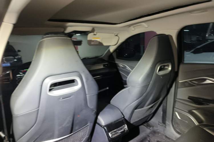 Used NETA U 2022 Zhi400 Pro Ternary Lithium Headliner