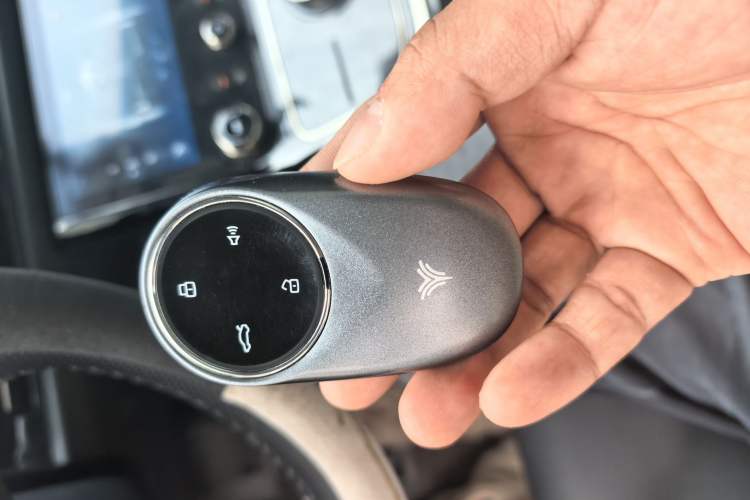 Used NETA U 2022 Changan CS55 Pro Tri-Cell Lithium Interior 1