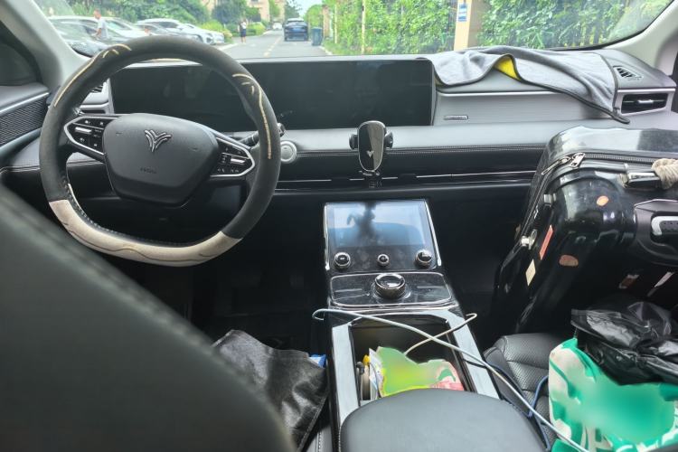 Used NETA U 2022 Changan CS55 Pro Tri-Cell Lithium Interior 2