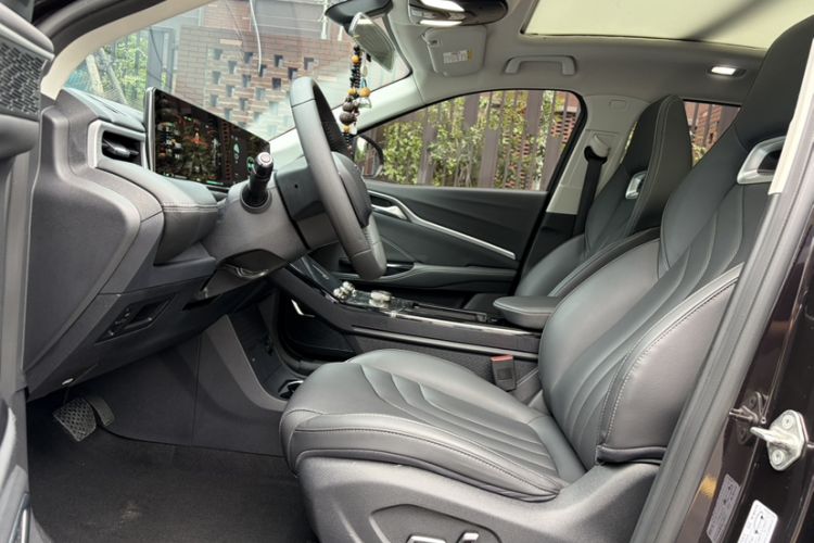 Used NETA U 2022 NETA U-Ⅱ 400 Lite Ternary Lithium Interior 2