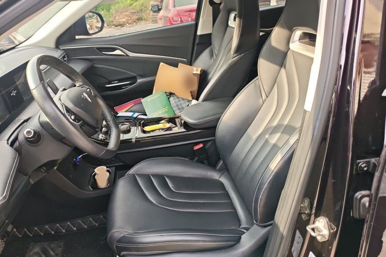 Used NETA U 2022 Pro 400 Comfort Edition Left Front Seat