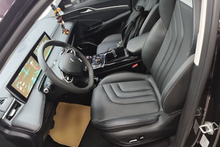 Used NETA U 2022 NETA U-Ⅱ 400 Lite Ternary Lithium Left Front Seat