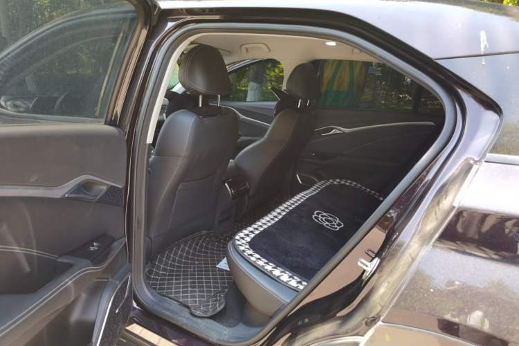 Used NETA U 2022 NETA U-Ⅱ 400 Industry Edition Left Rear Seat