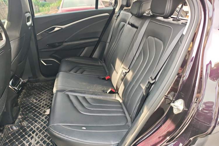Used NETA U 2022 Pro 400 Comfort Edition Left Rear Seat