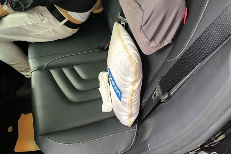 Used NETA U 2022 Chiiq 500 Lithium Iron Phosphate Left Rear Seat