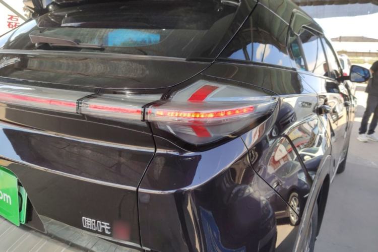 Used NETA U 2022 Zhi400 Pro Ternary Lithium Right Rear Taillight