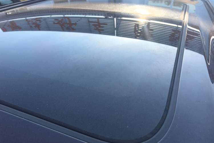 Used NETA U 2022 Zhi400 Pro Ternary Lithium Roof