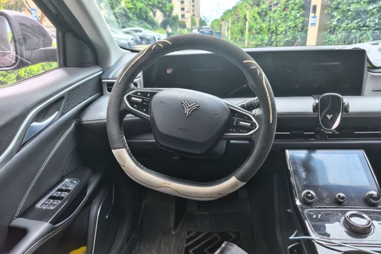 Used NETA U 2022 Changan CS55 Pro Tri-Cell Lithium Steering Wheel