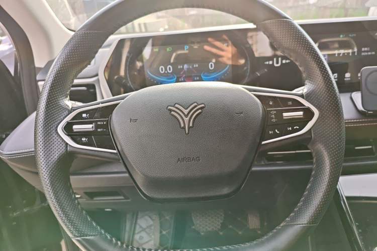 Used NETA U 2022 Pro 400 Comfort Edition Steering Wheel