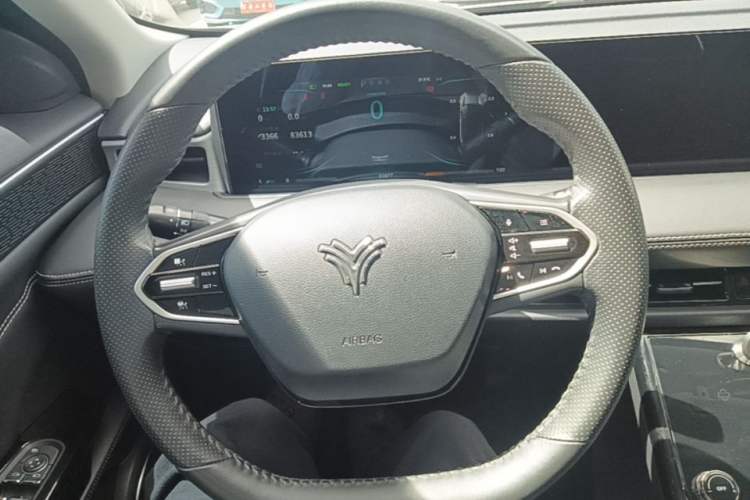 Used NETA U 2022 Pro 400 Comfort Edition Steering Wheel