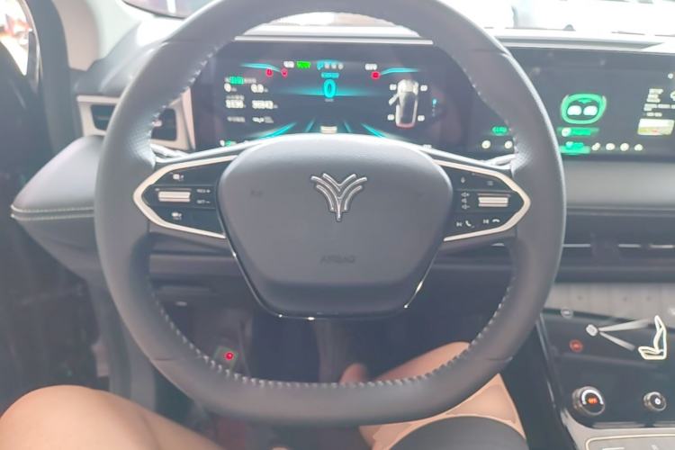 Used NETA U 2022 Zhi400 Pro Ternary Lithium Steering Wheel