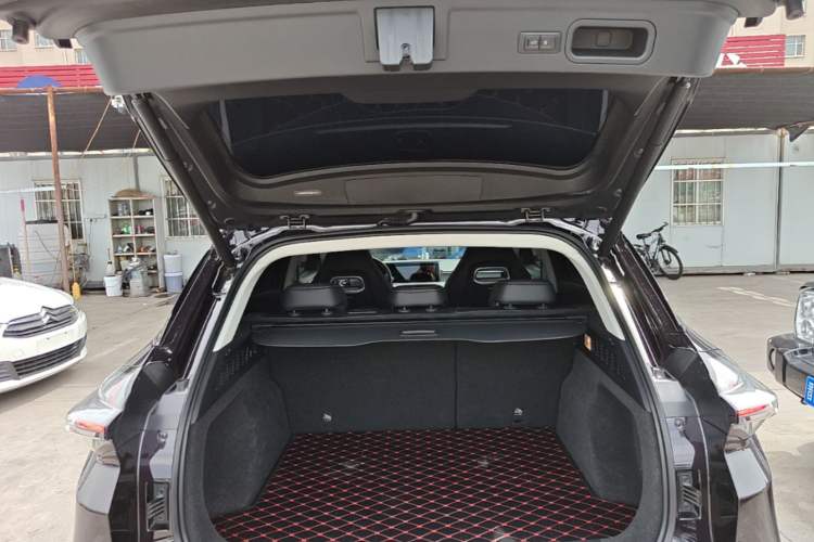 Used NETA U 2022 Pro 400 Comfort Edition Trunk